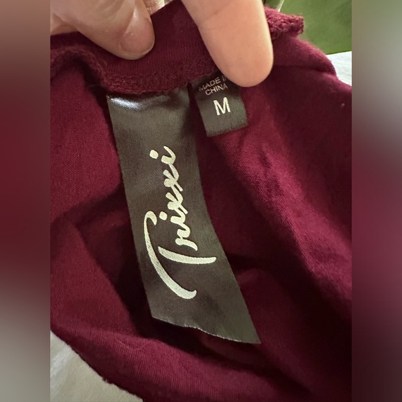 Trixxi Sleeveless Bow Tie Back Tunic with Pockets Medium - Picture 13 of 13